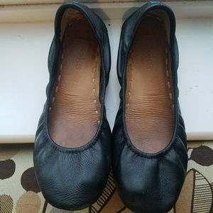 Black Tieks size 7